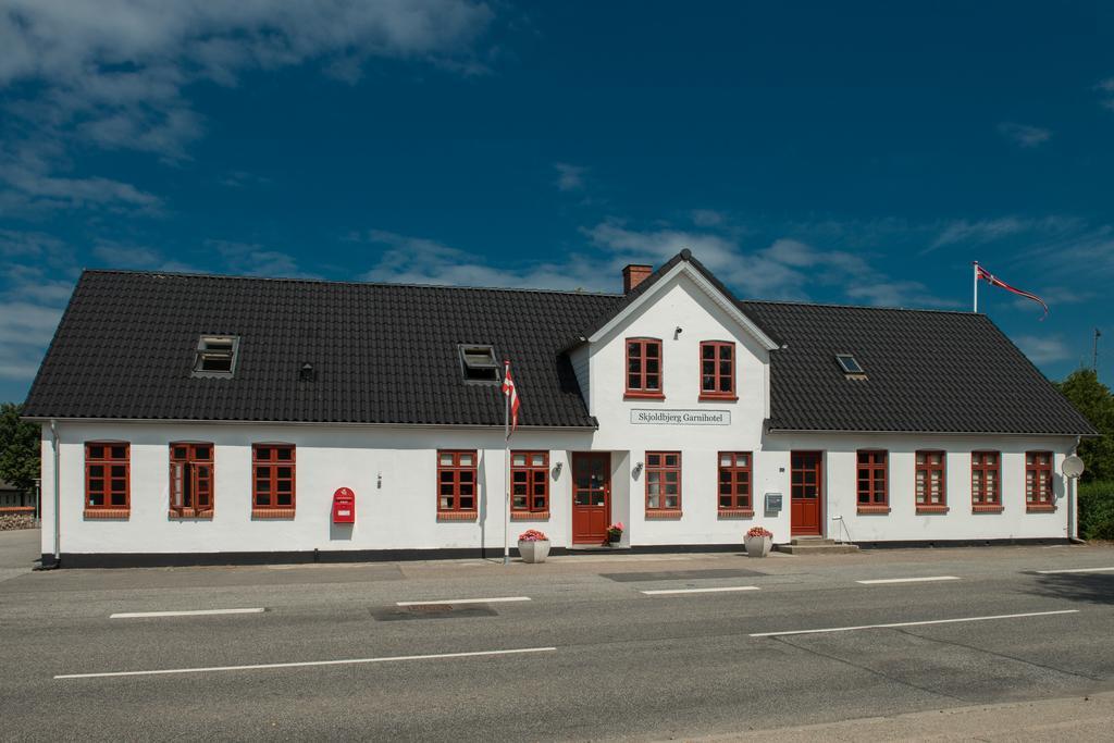 Skjoldbjerg Garnihotel Vorbasse Exterior foto